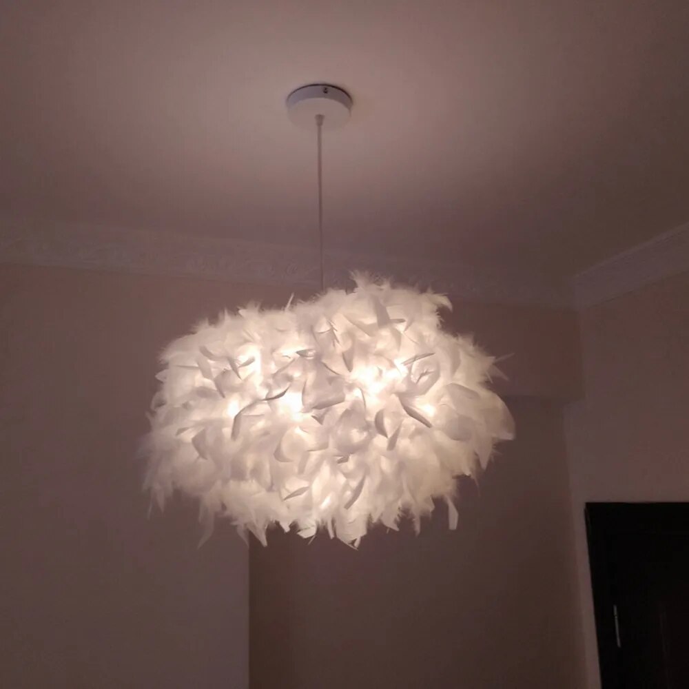 Modern Feather Pendant Lights LED Pendant Lamp Bedroom Decor Living Room Bedside Droplight Decoration Restaurant Hanging Lamps